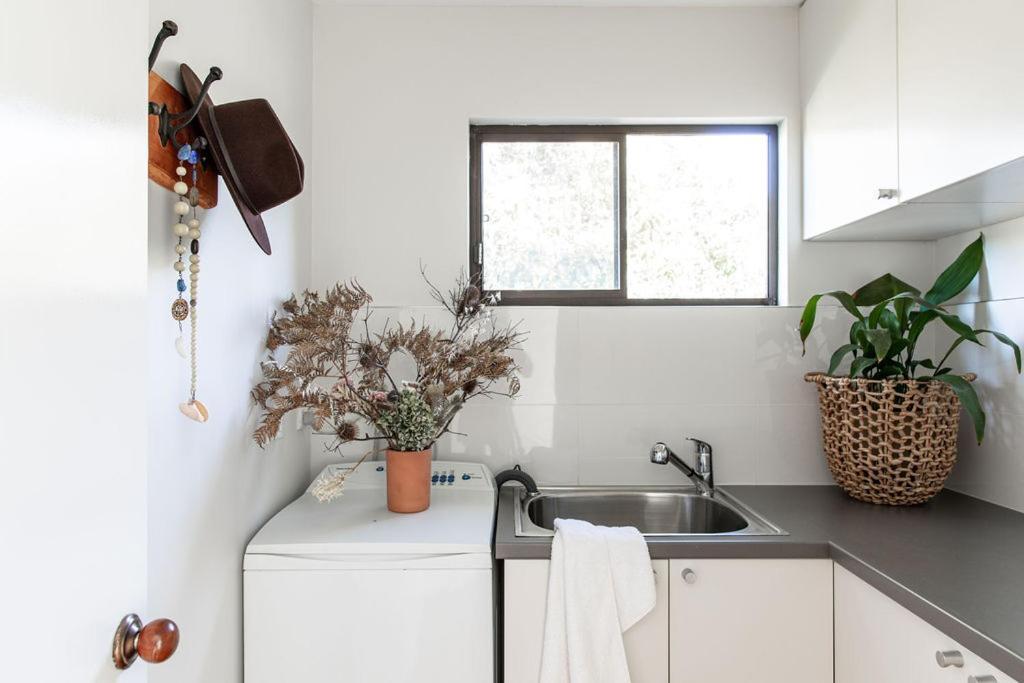 Вилла Driftwood Rest Binalong Bay Sleeps 4 Экстерьер фото